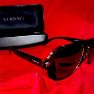Barely used Versace Men’s Sunglasses